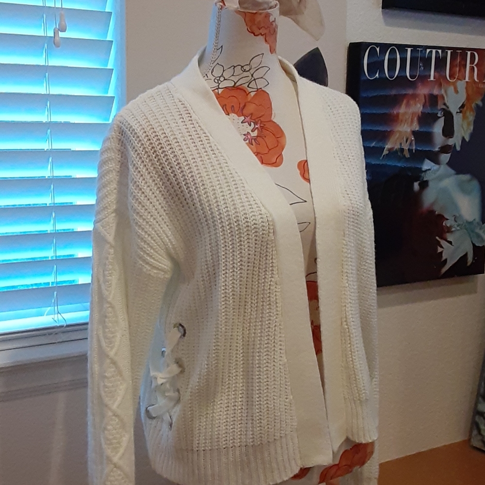 ALMOST FAMOUS CARDIGAN with Criss Cross face Up